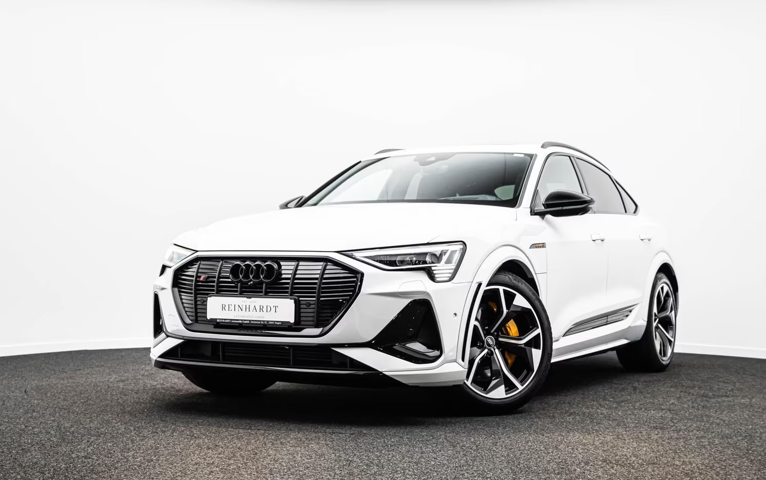 Audi e-tron S Audi E-TRON SPORTBACK S MTRX/ACC/HuD/PANO/360/S-SITZE