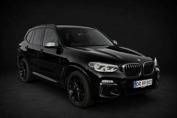 Sort BMW X3 fra 2018