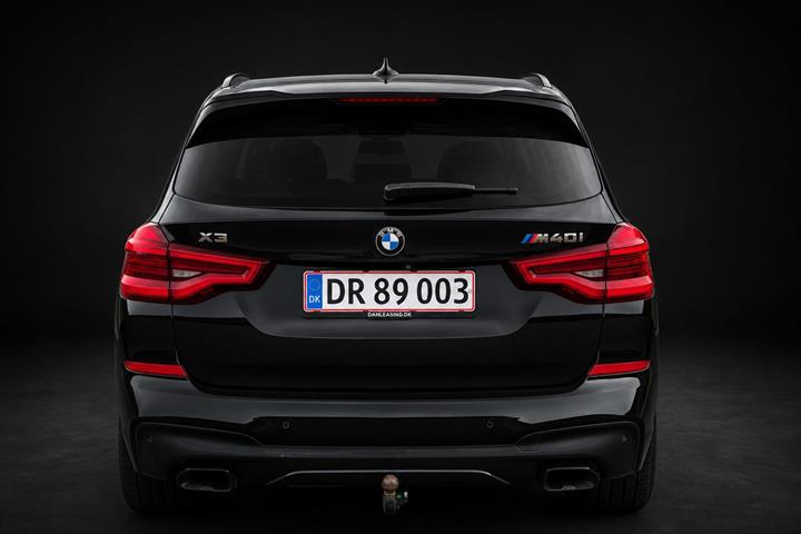 Sort BMW X3 fra 2018