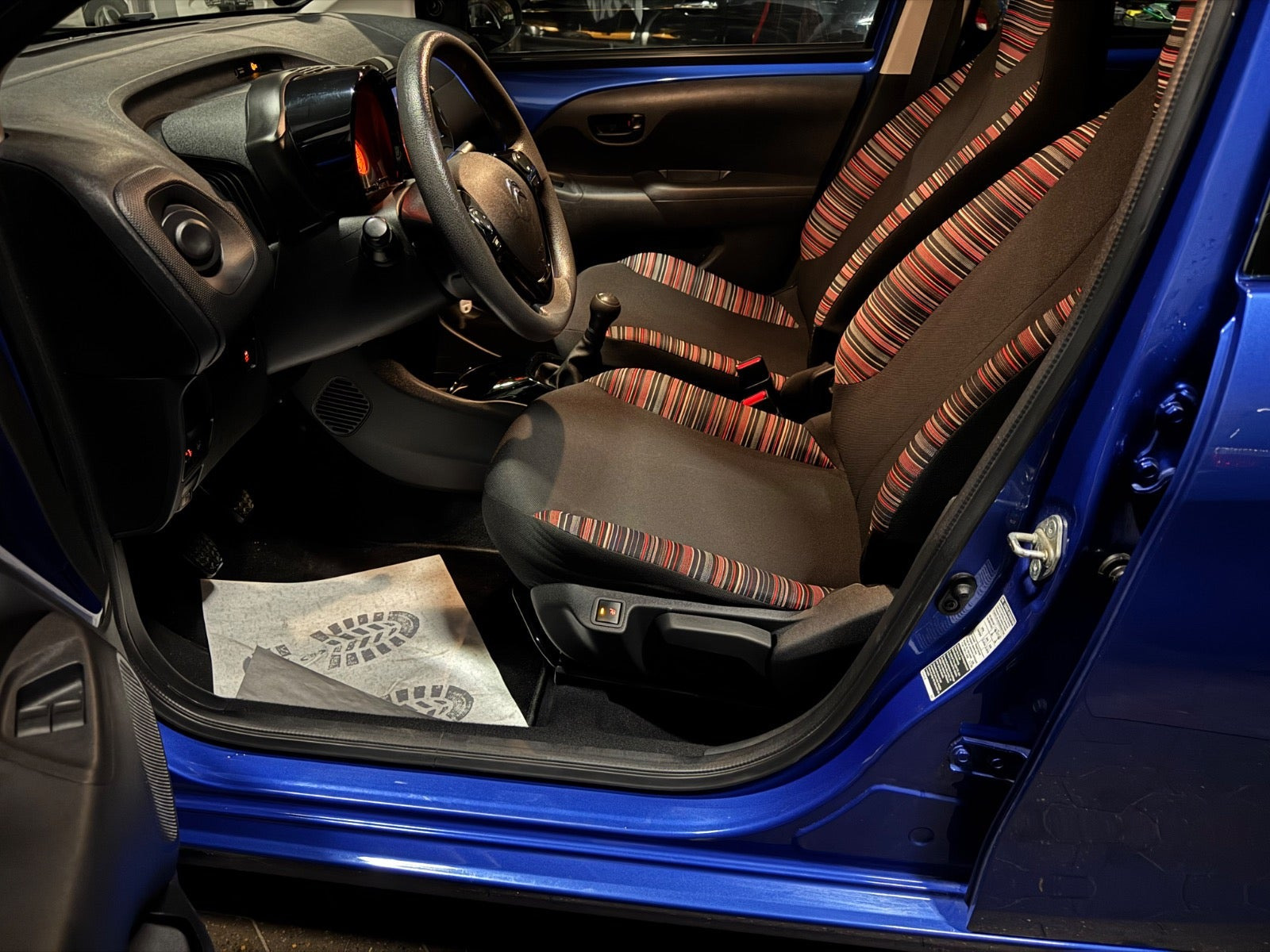 Blå Citroën C1 fra 2020