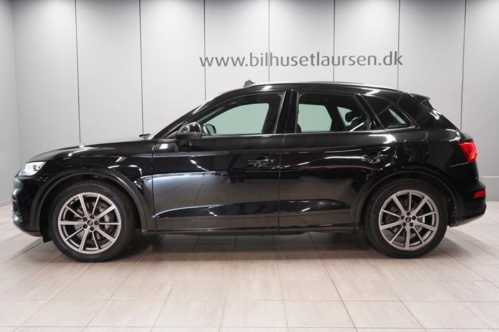 Sort Audi Q5 fra 2020