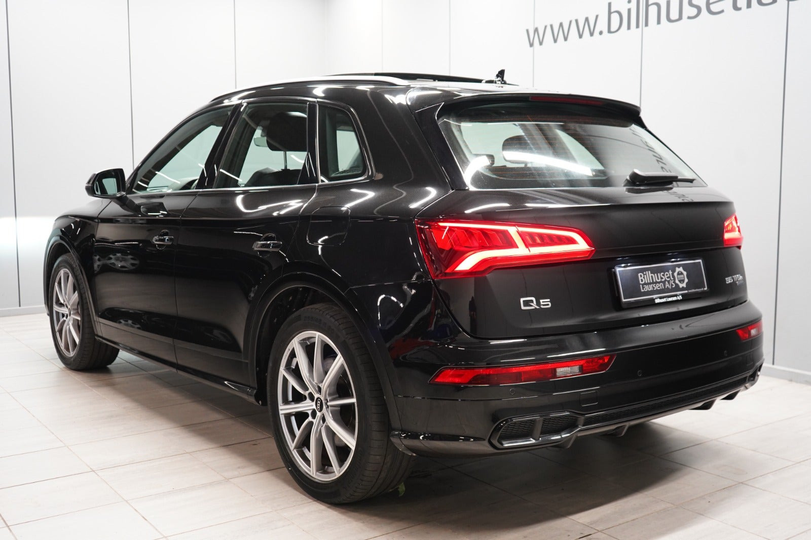 Sort Audi Q5 fra 2020