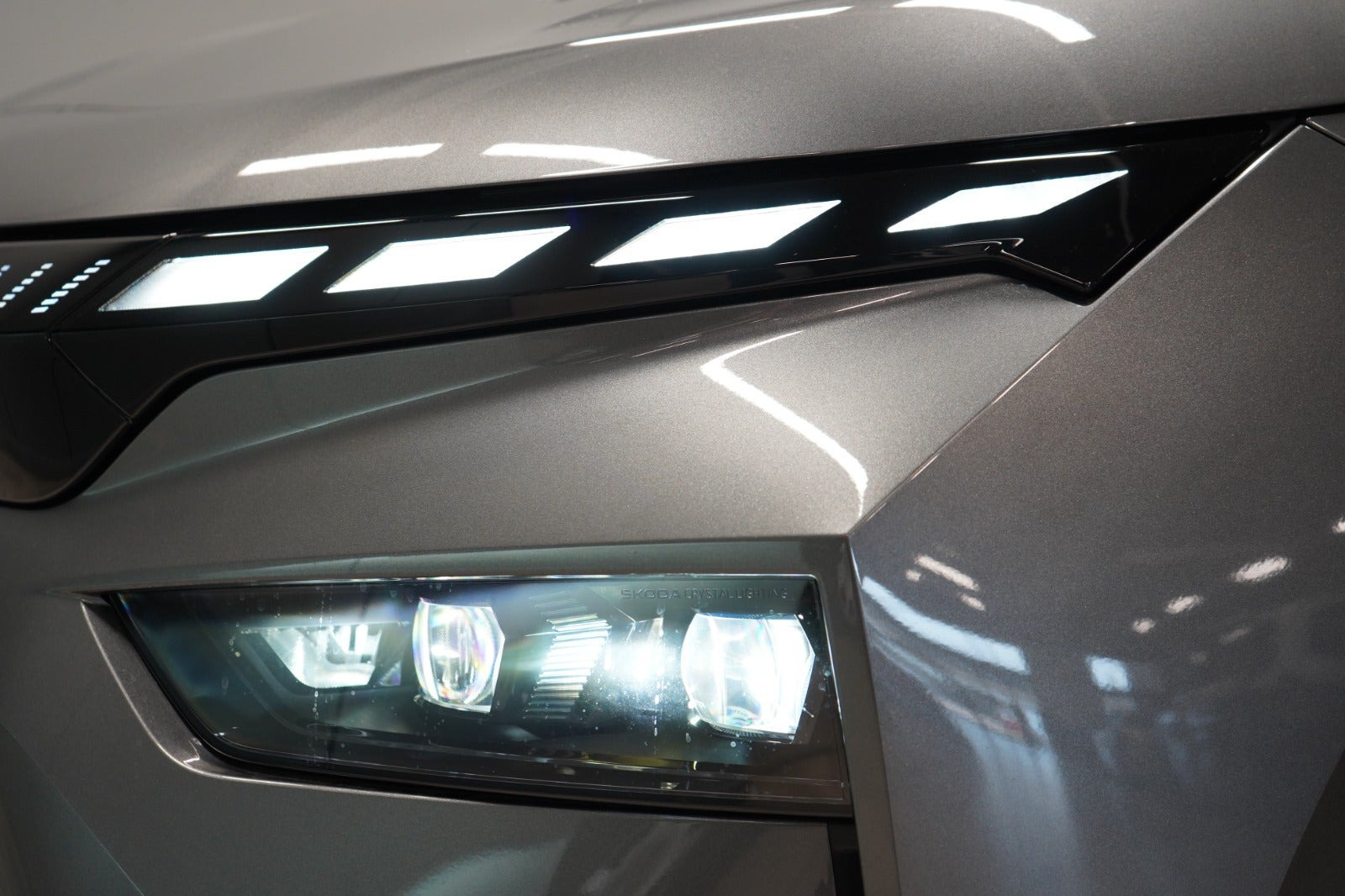 Grå Skoda Enyaq fra 2027