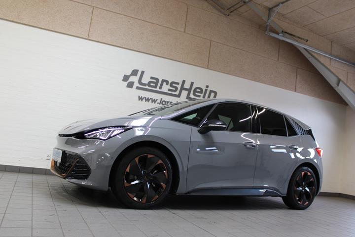 Grå Cupra Born fra 2024