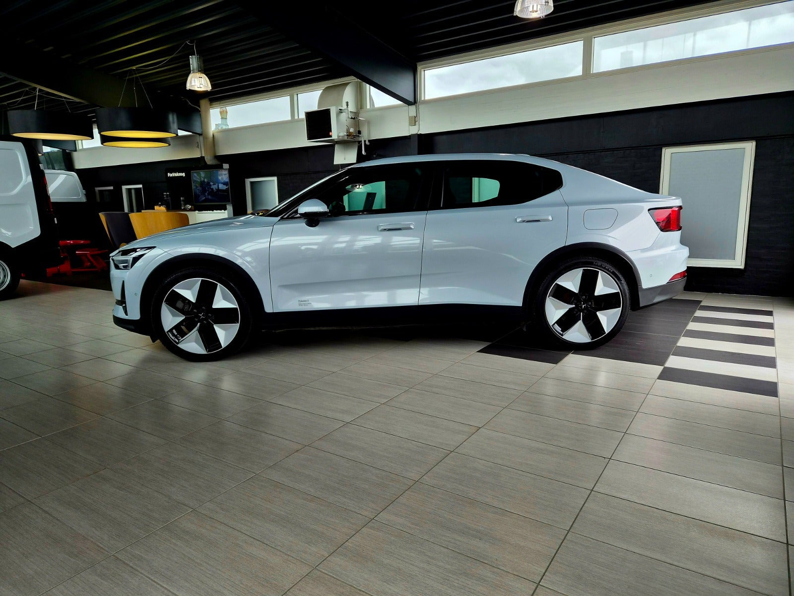Polestar 2 Long Range AWD