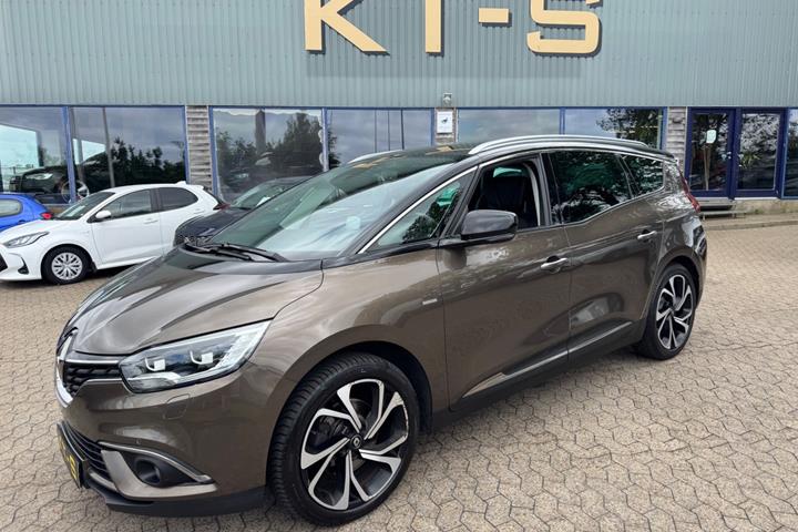 Grå Renault Grand Scenic IV fra 2017