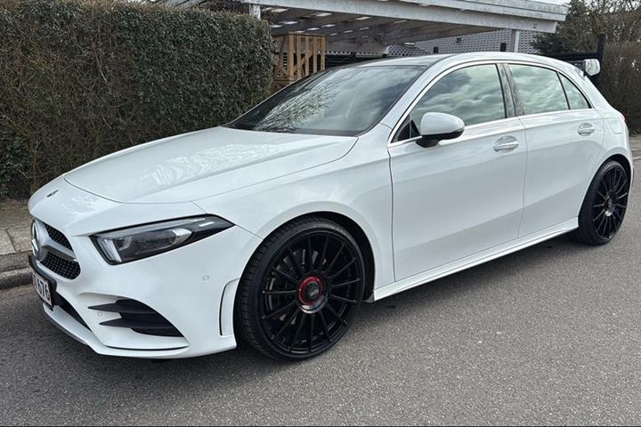 Hvid Mercedes A250 fra 2018