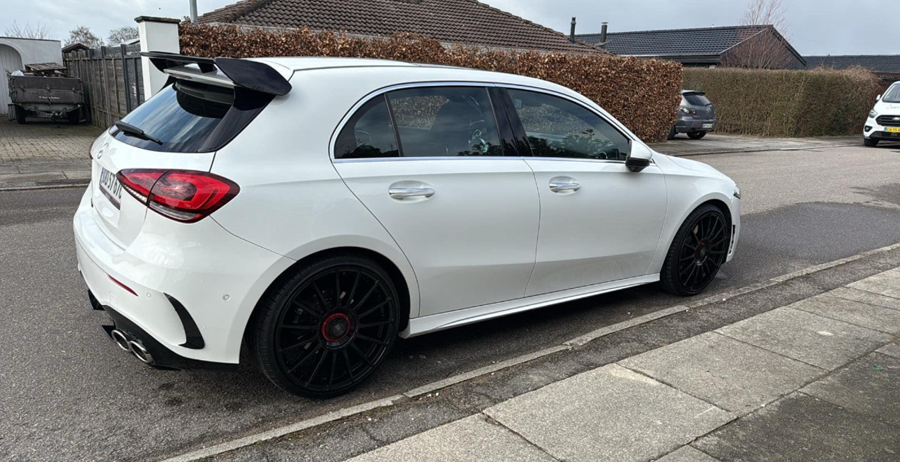 Hvid Mercedes A250 fra 2018