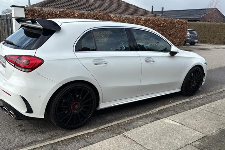 Hvid Mercedes A250 fra 2018