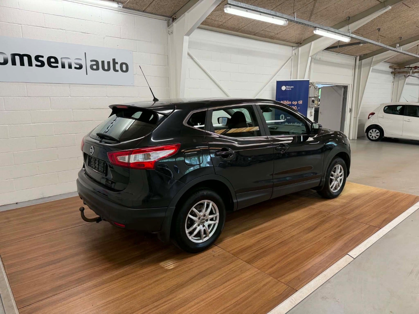 Sort Nissan Qashqai fra 2017