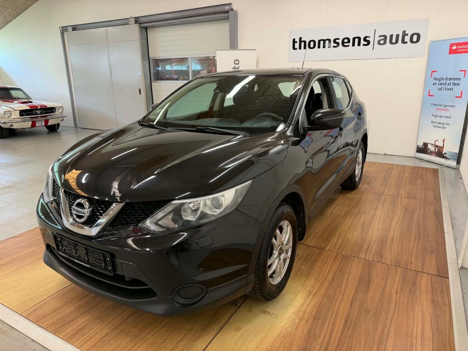 Sort Nissan Qashqai fra 2017