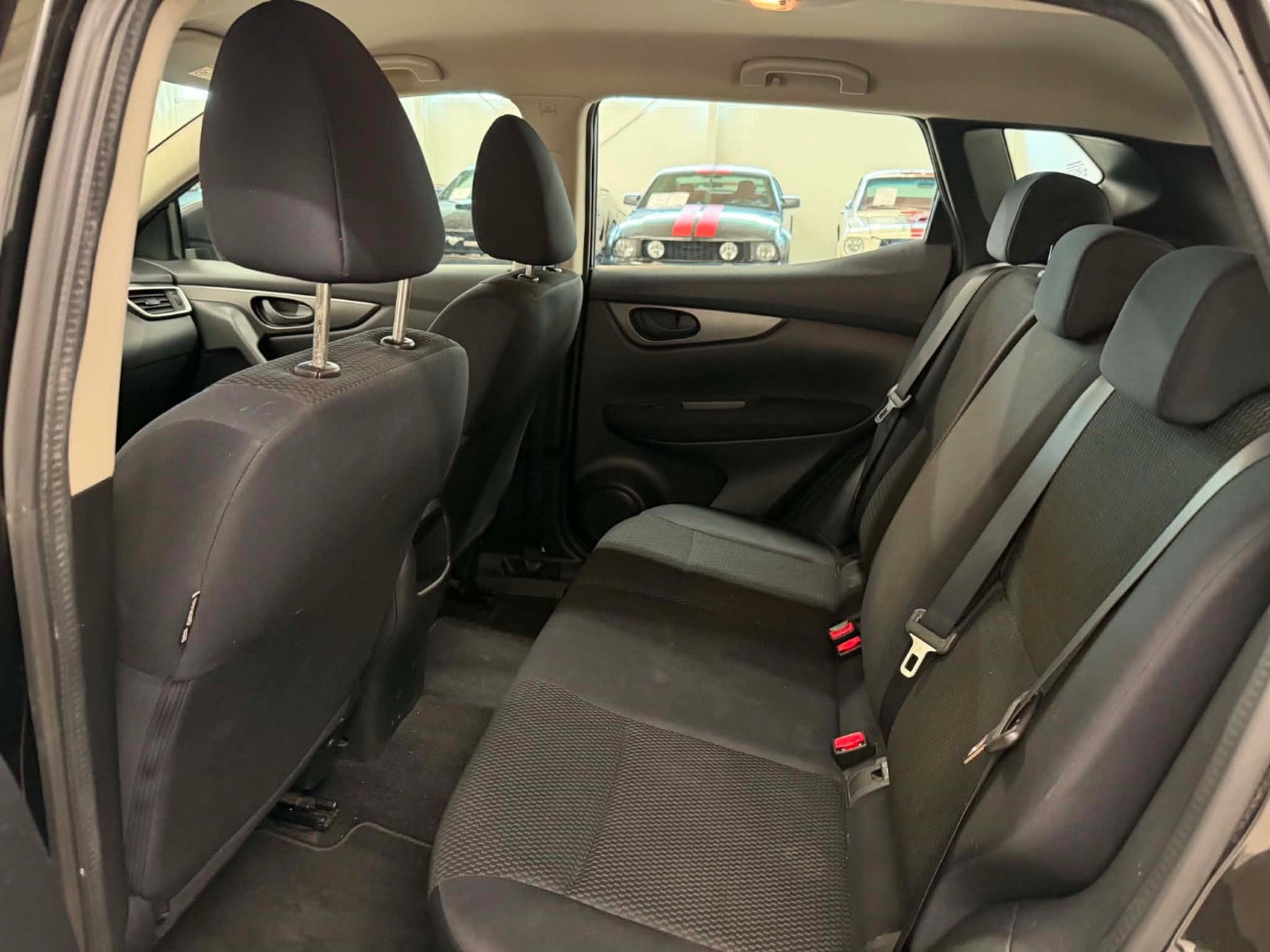 Sort Nissan Qashqai fra 2017