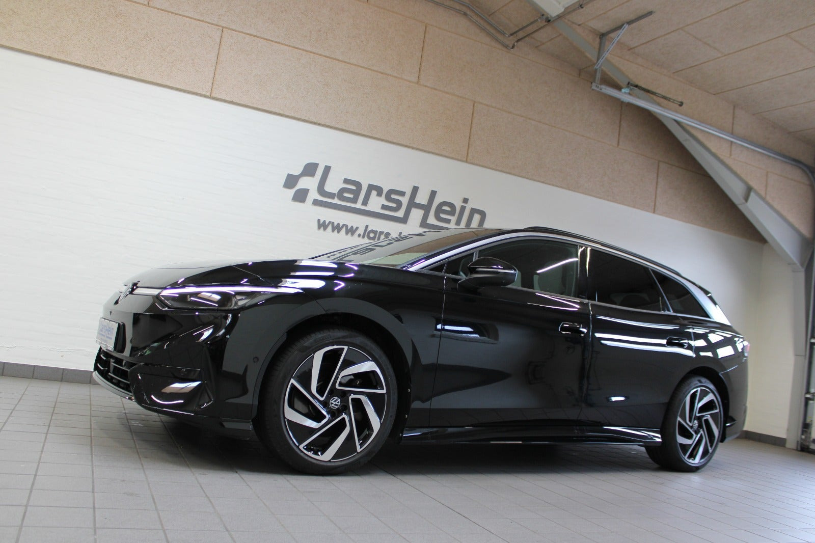 Sort VW ID.7 fra 2025