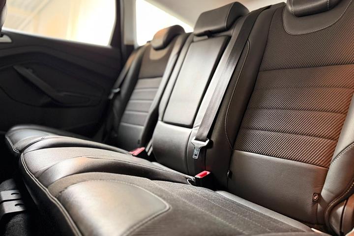 undefined Ford Kuga fra 2015