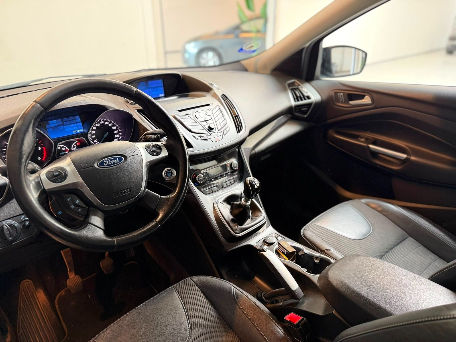 undefined Ford Kuga fra 2015