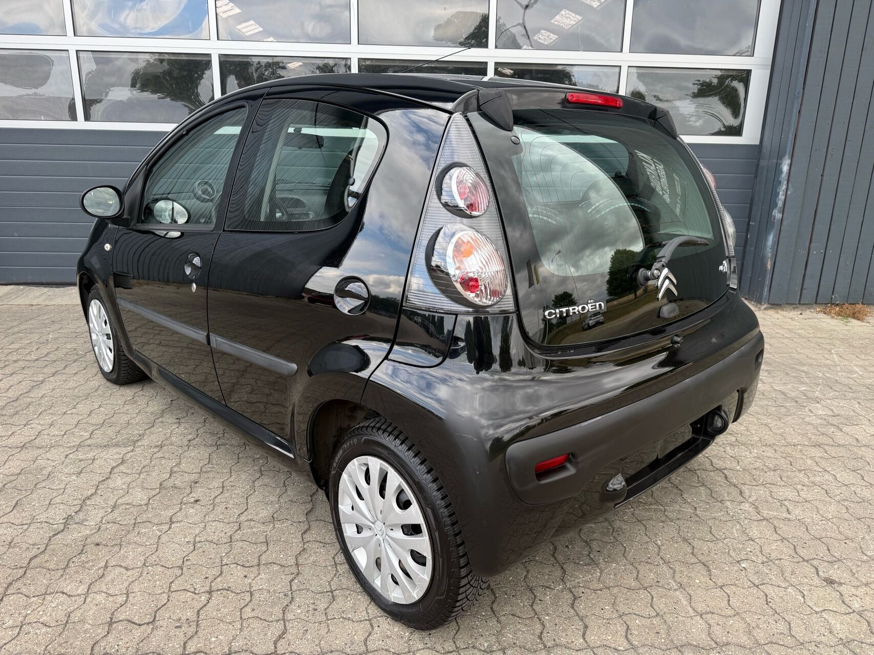 Sort Citroën C1 fra 2014