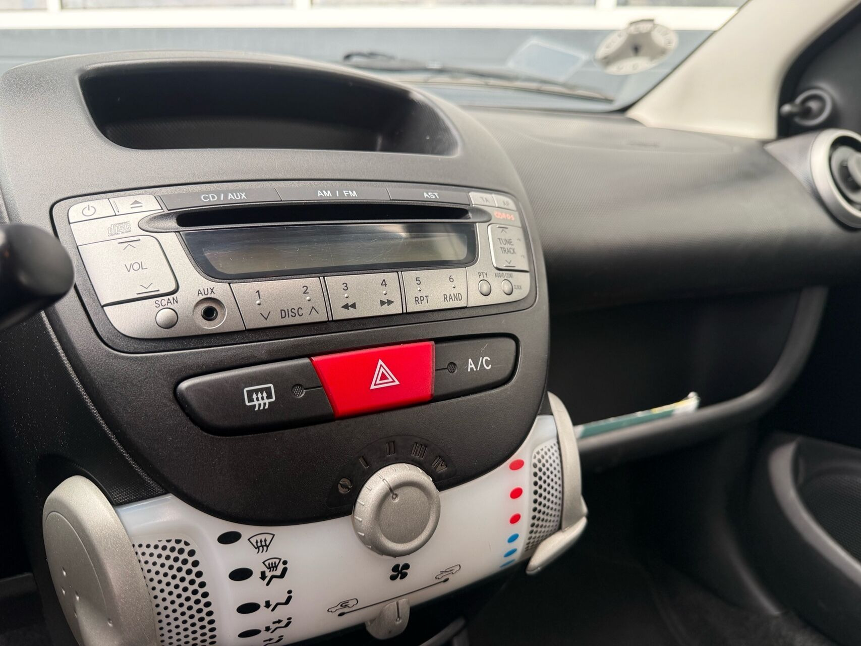 Sort Citroën C1 fra 2014