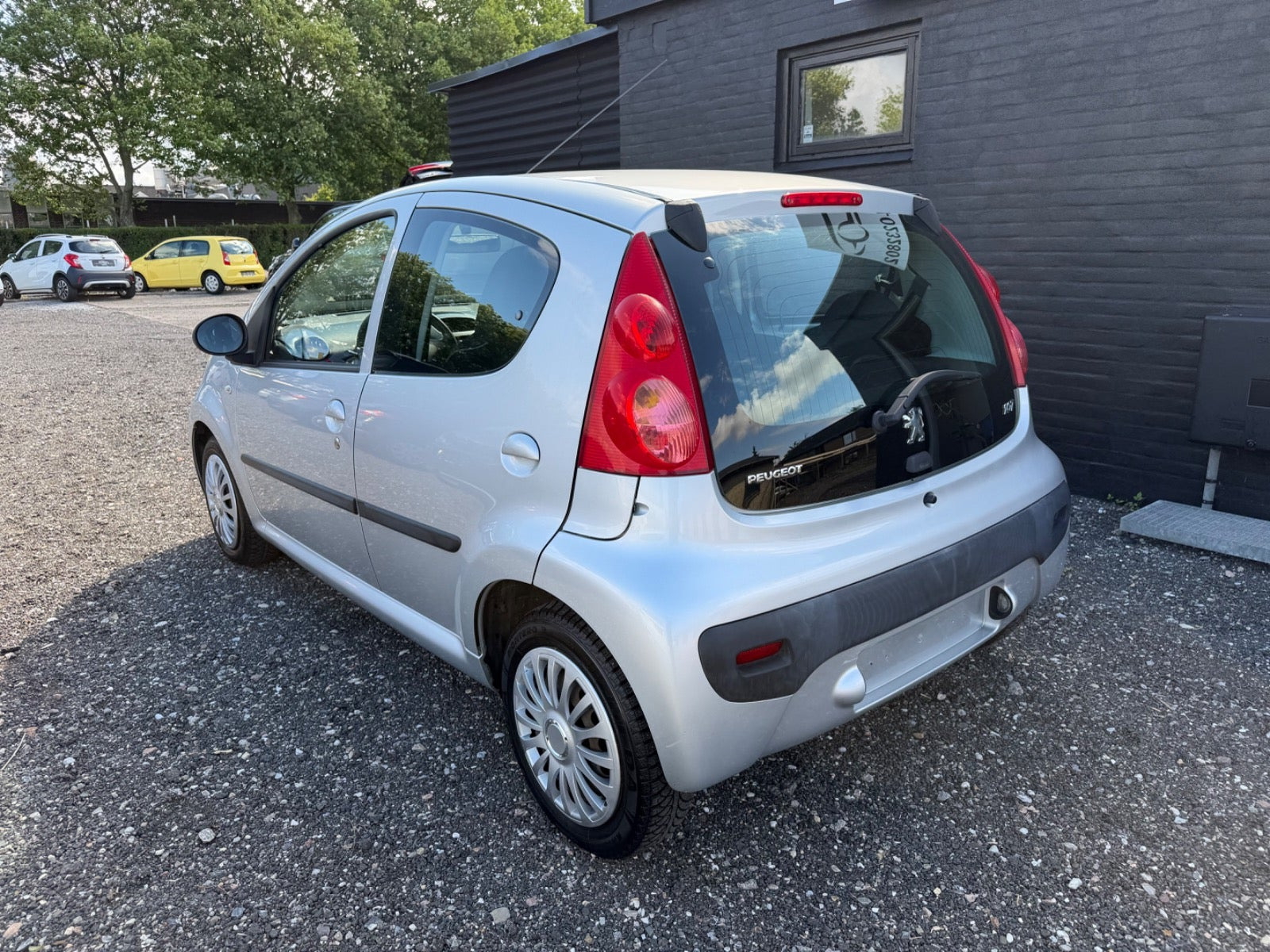 undefined Peugeot 107 fra 2010