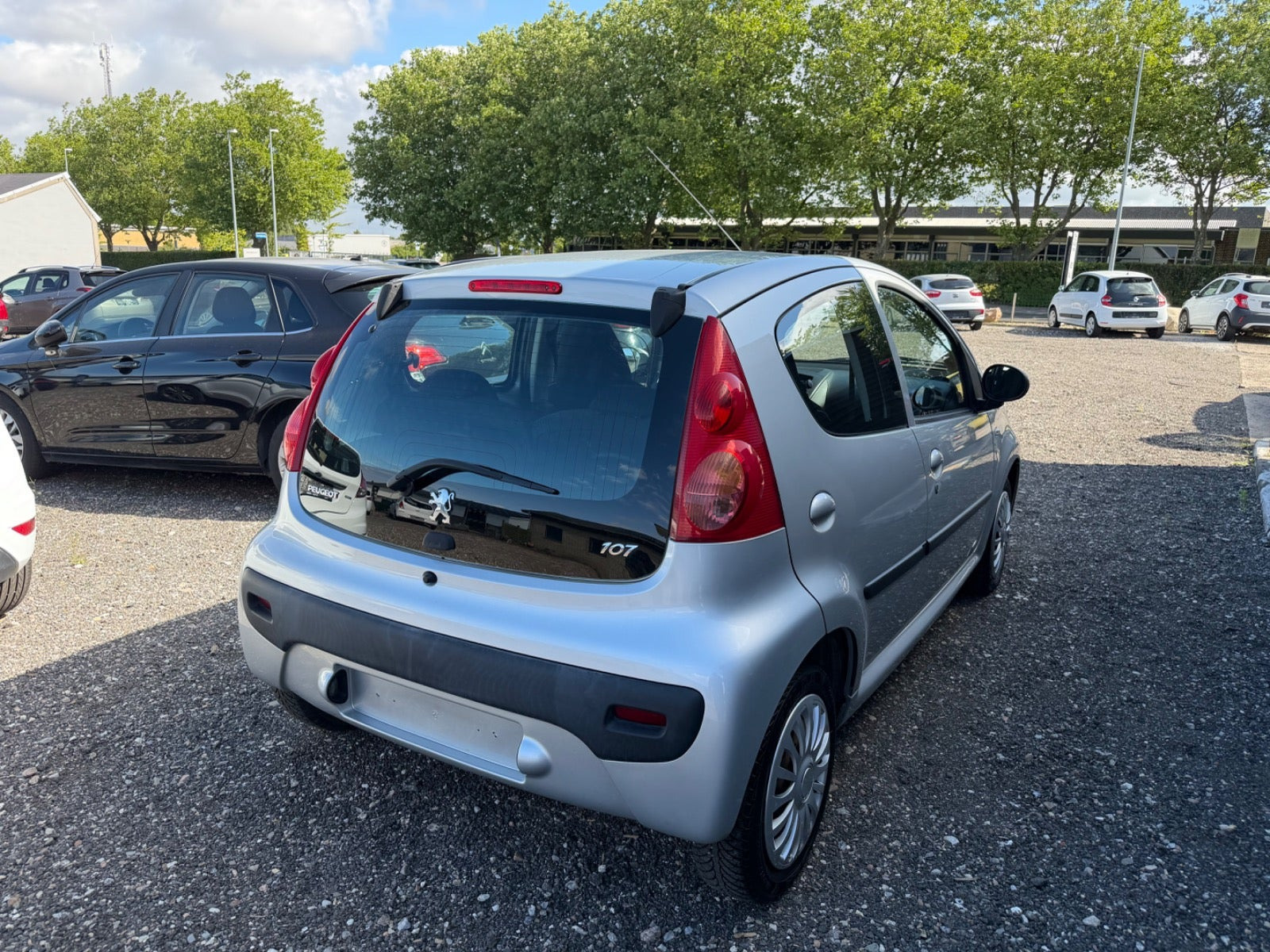 undefined Peugeot 107 fra 2010