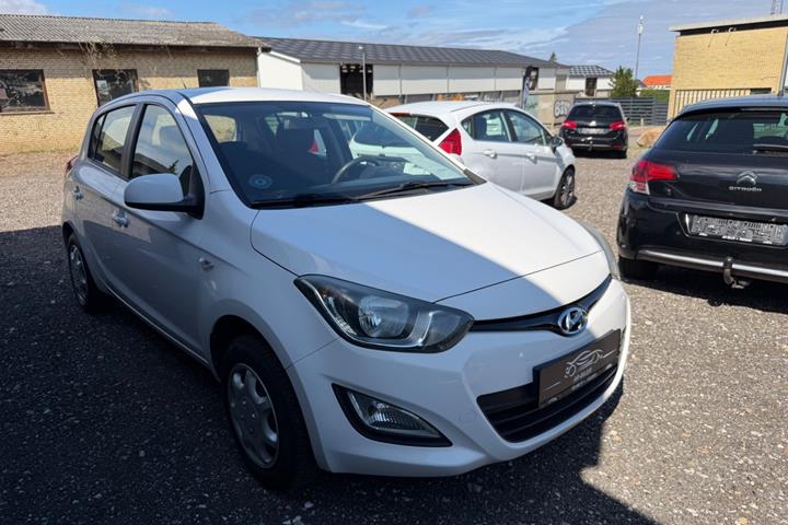 undefined Hyundai i20 fra 2012