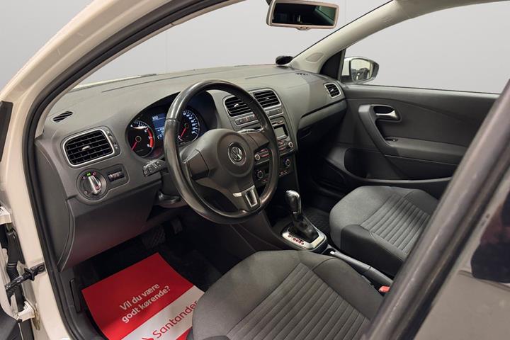 Hvid VW Polo fra 2013