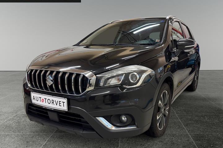 Sort Suzuki S-Cross fra 2018 set udefra