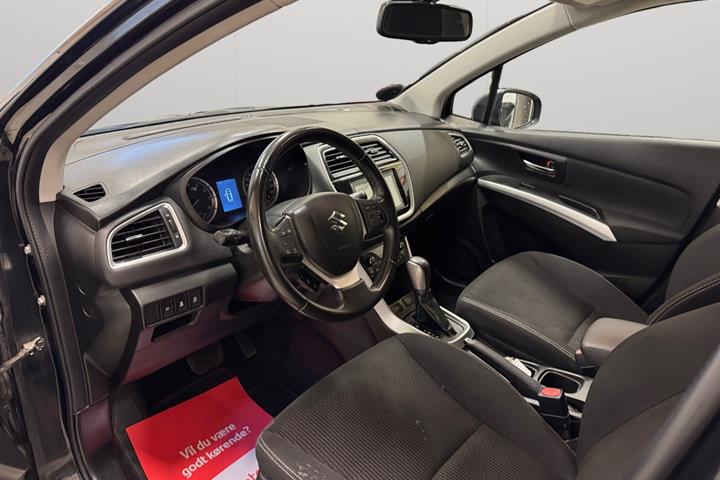 Sort Suzuki S-Cross fra 2018