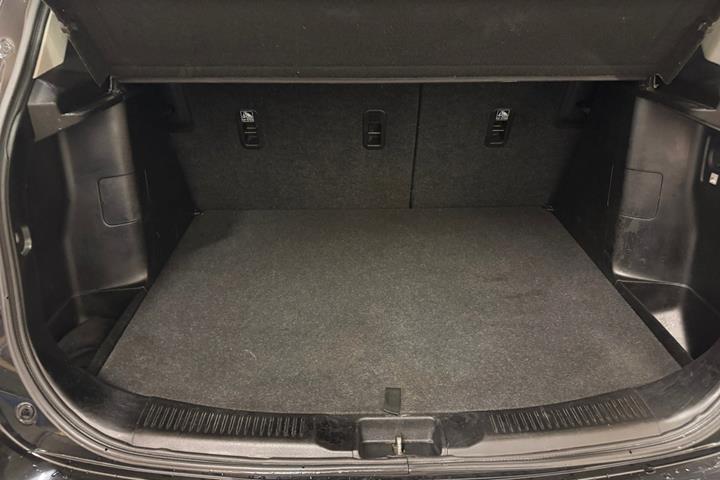 Sort Suzuki S-Cross fra 2018