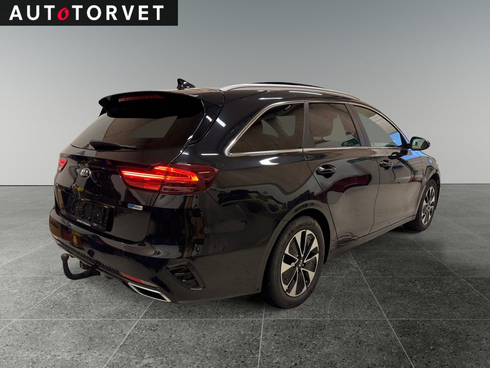 Grå Kia Ceed fra 2020