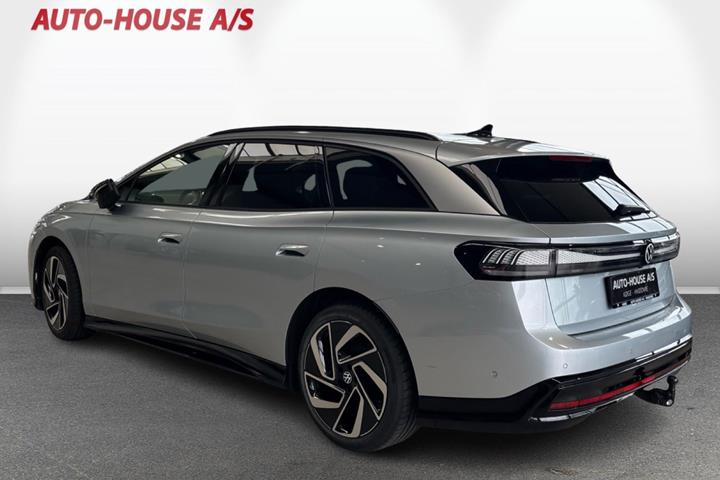 Sølv VW ID.7 fra 2025