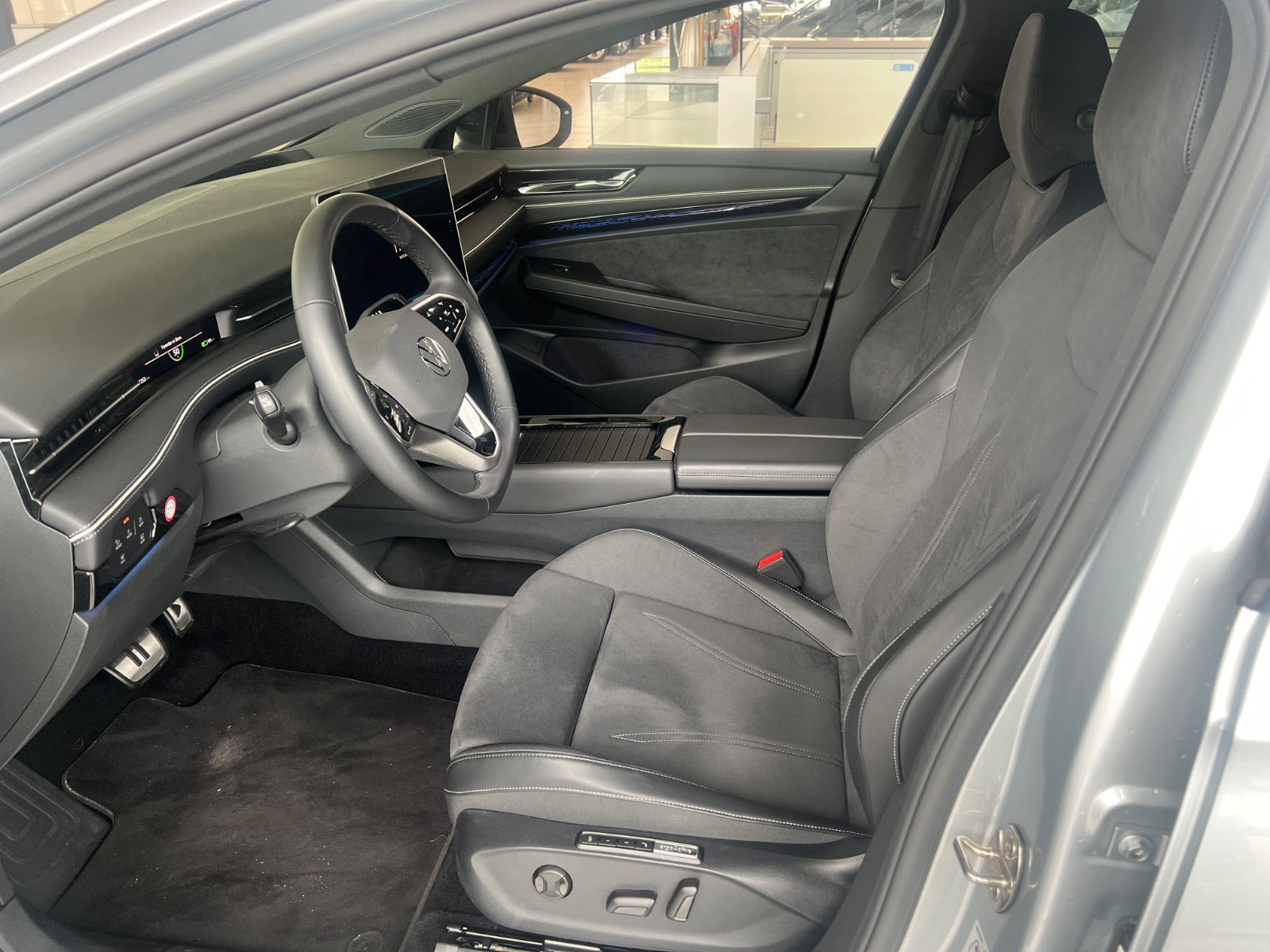 Sølv VW ID.7 fra 2025