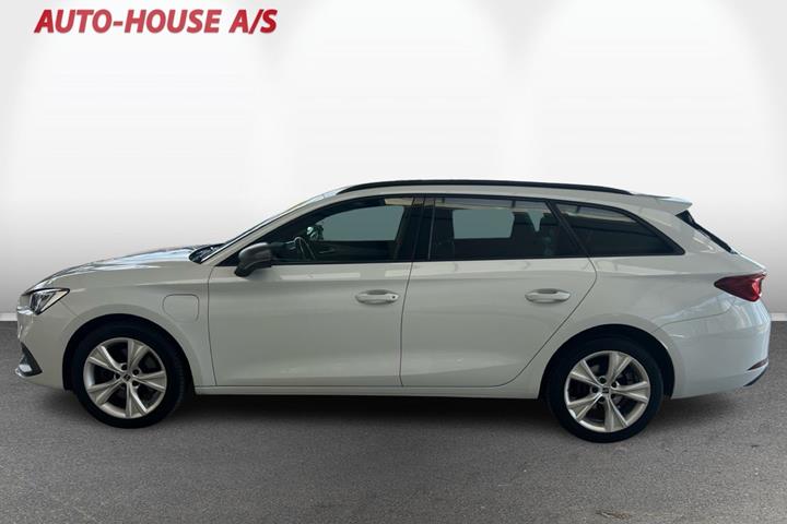 Hvid Seat Leon fra 2021