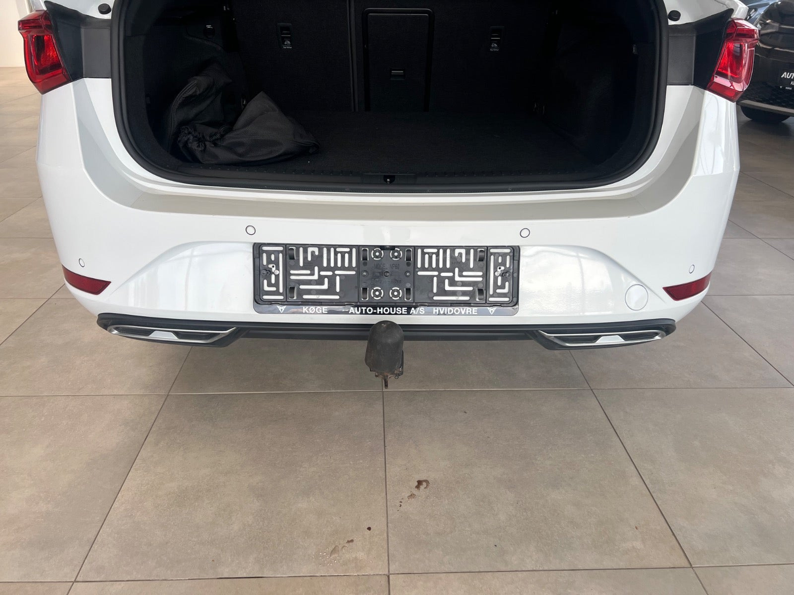 Hvid Seat Leon fra 2021