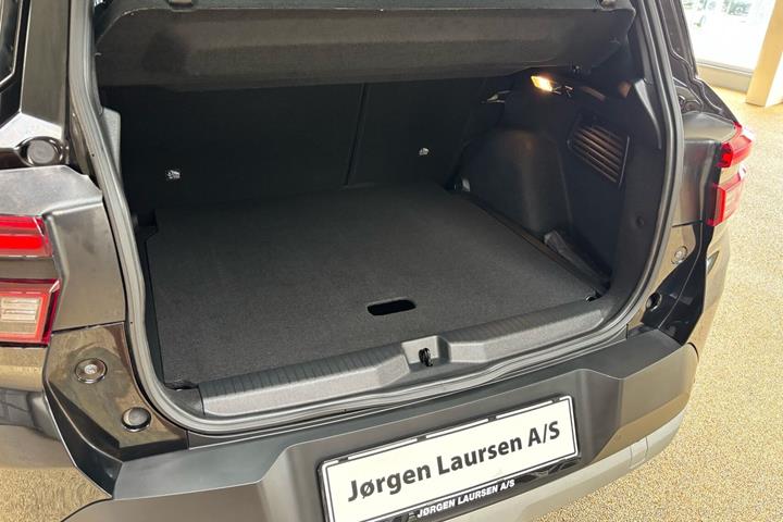 Sort Opel Frontera fra 2025