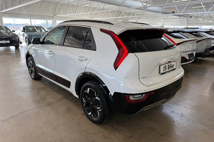 Hvid Kia Niro fra 2024