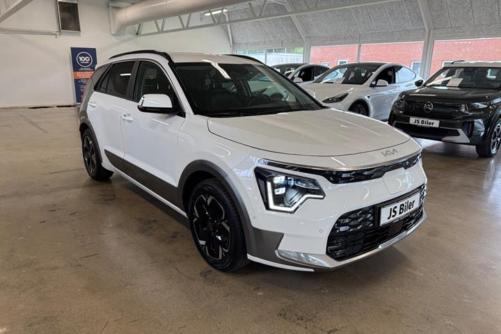 Hvid Kia Niro fra 2024