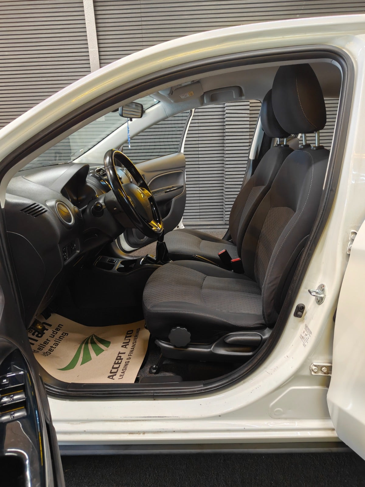undefined Mitsubishi Space Star fra 2016