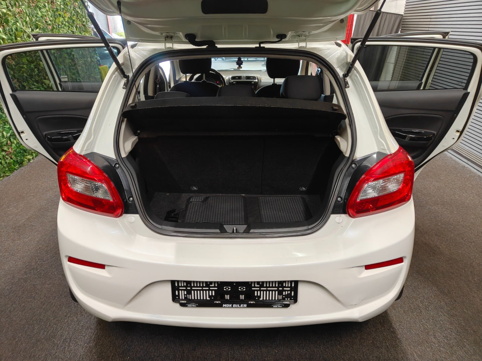 undefined Mitsubishi Space Star fra 2016