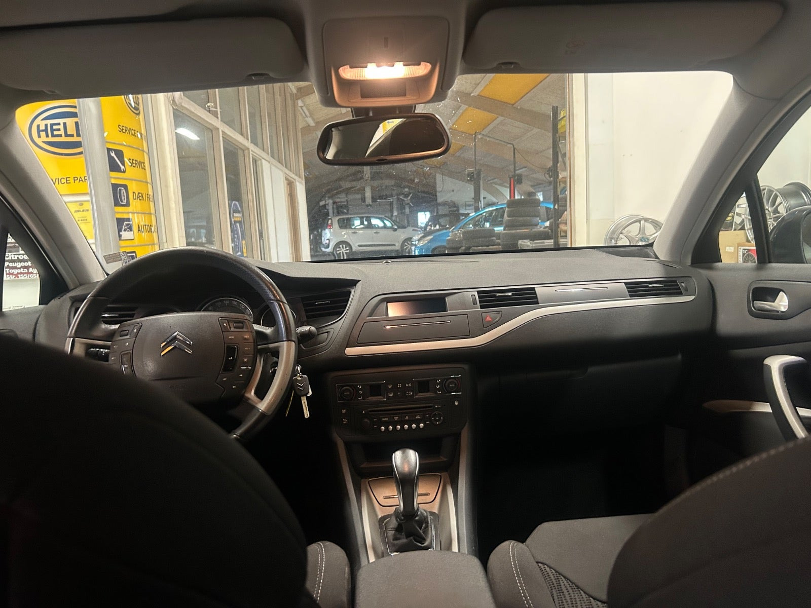 Blå Citroën C5 fra 2011
