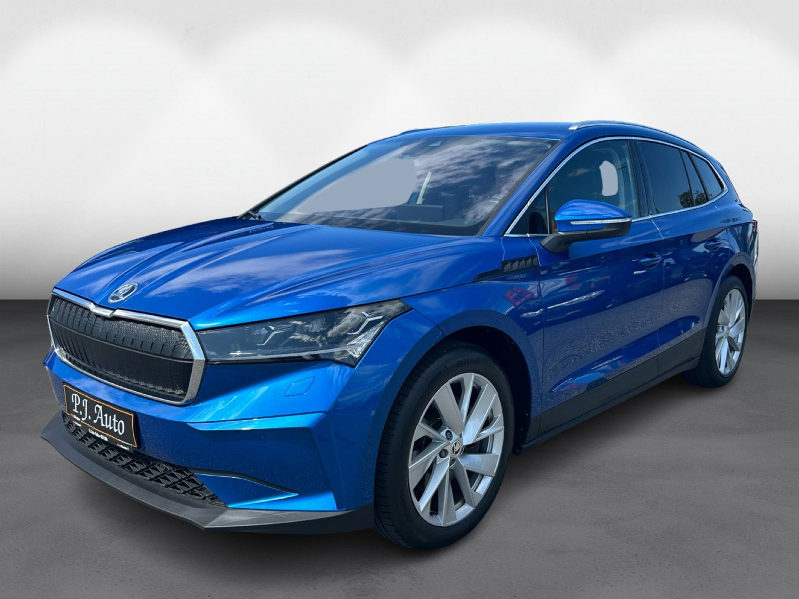 Blå Skoda Enyaq fra 2021
