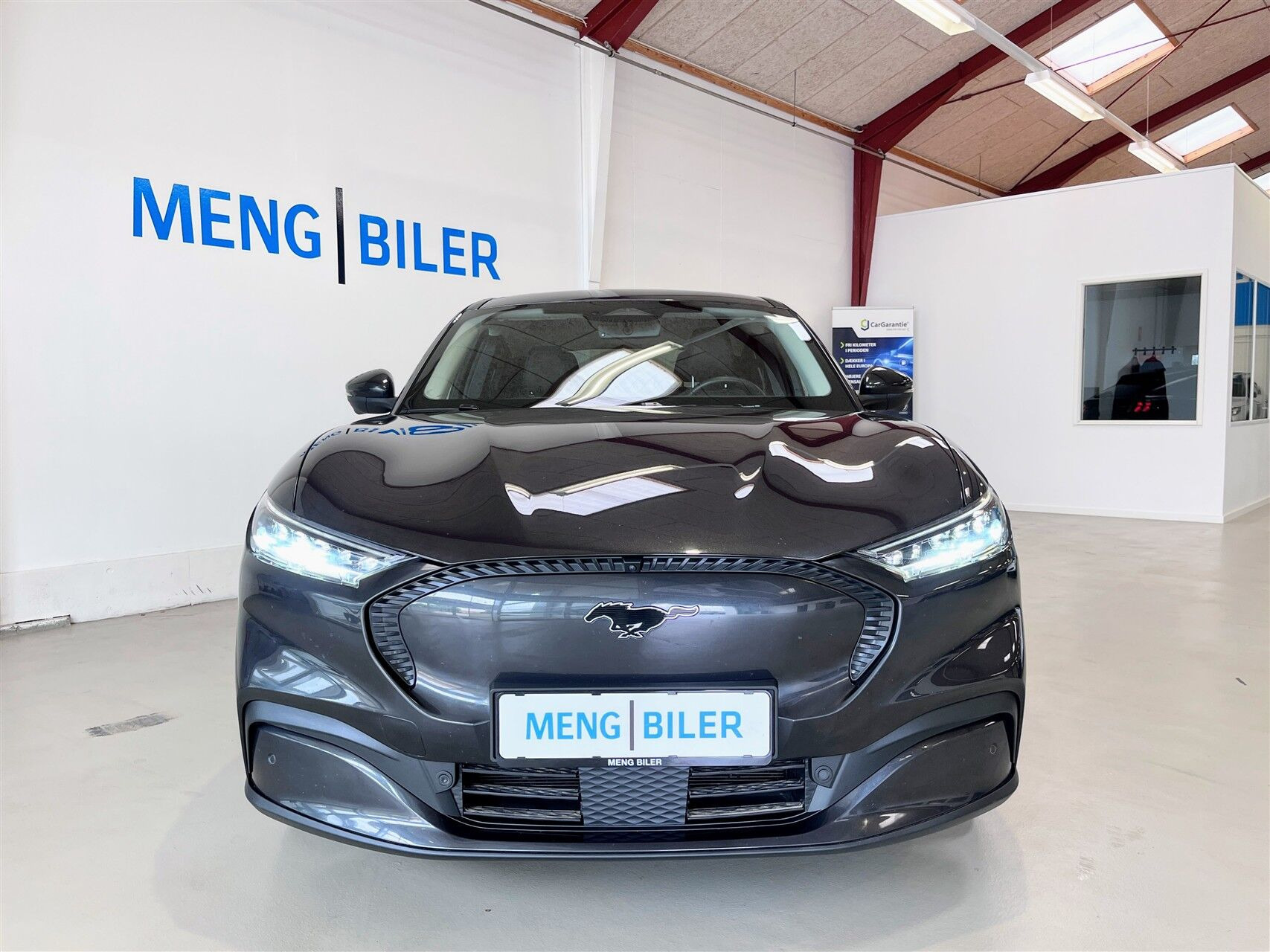 Sort Ford Mustang Mach-E fra 2022