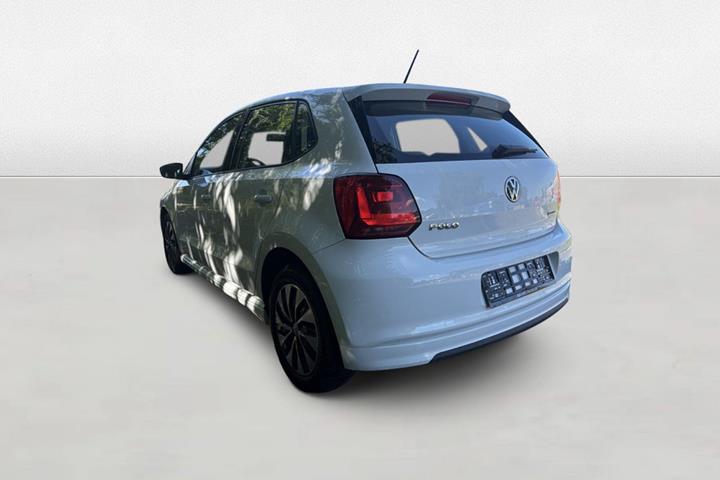 Grøn VW Polo fra 2017