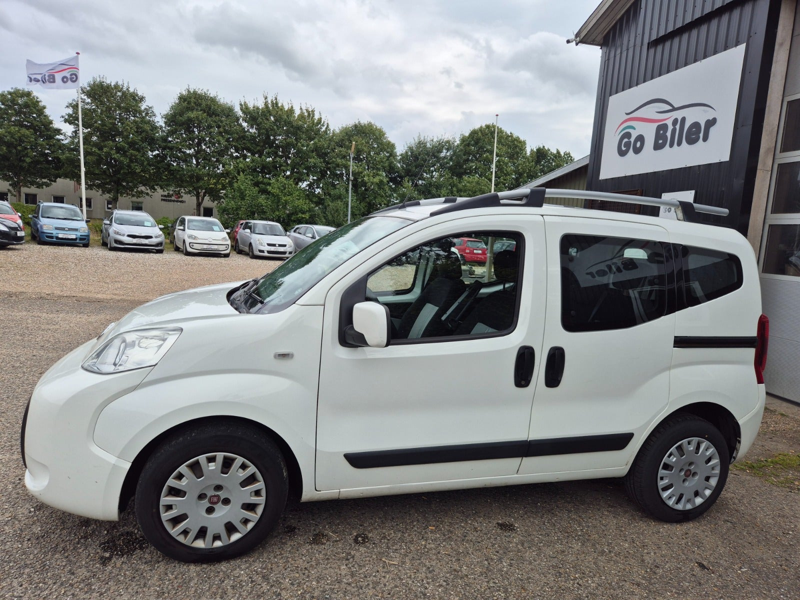 Grøn Fiat Qubo fra 2015