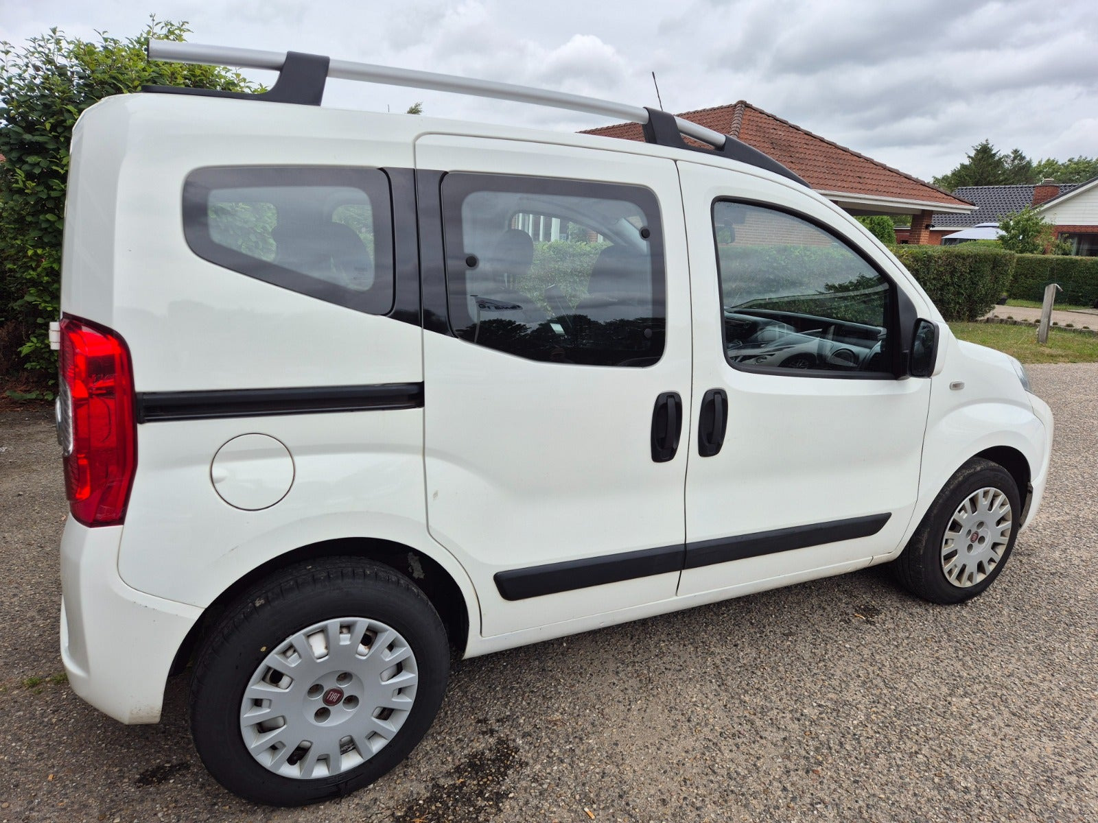 Grøn Fiat Qubo fra 2015