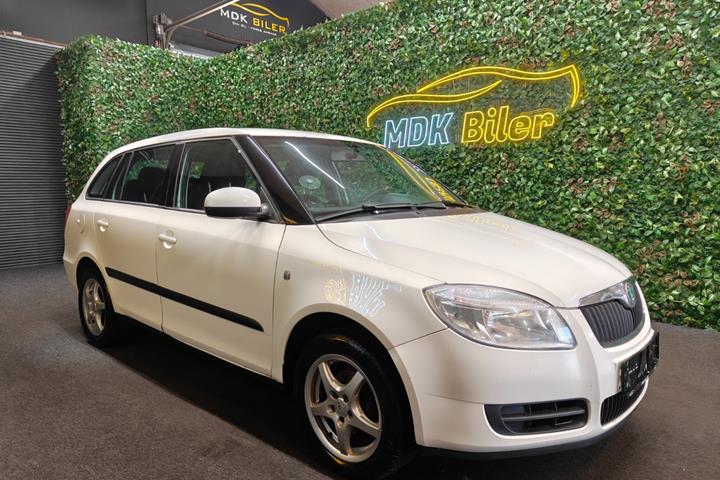 undefined Skoda Fabia fra 2010 set udefra