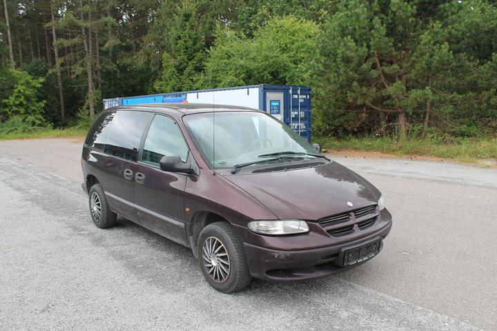 undefined Chrysler Voyager fra 2000