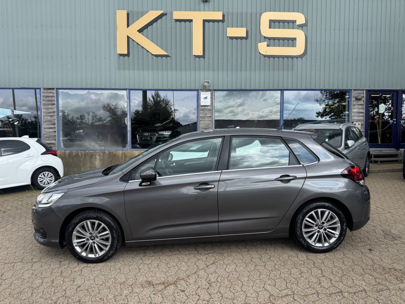 undefined Citroën C4 fra 2017