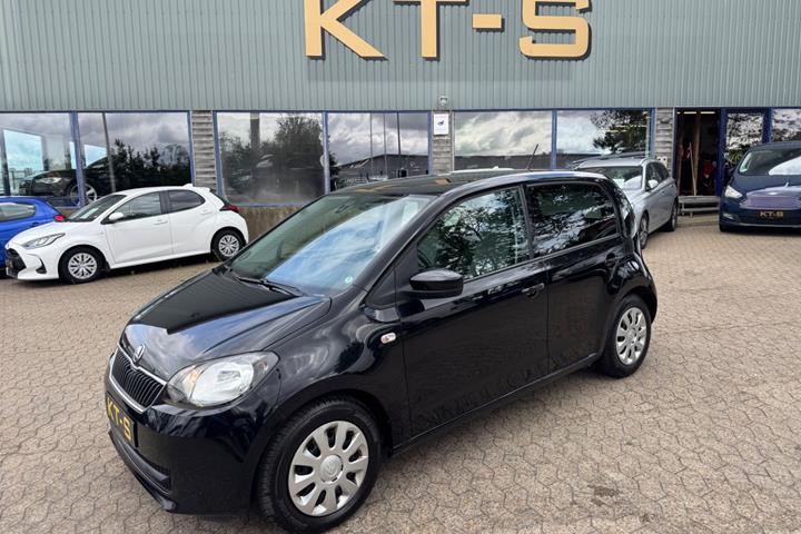 Sort Skoda Citigo fra 2014 set udefra