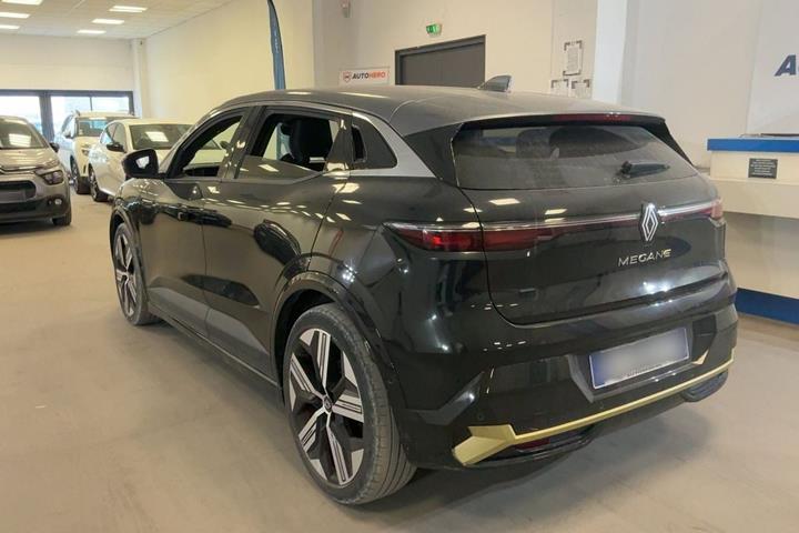 Sort Renault Megane E-Tech fra 2022