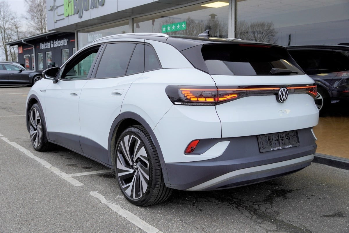 Hvid VW ID.4 fra 2021